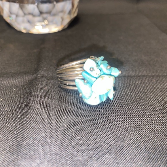 Turquoise Silver Ring - Picture 6 of 9